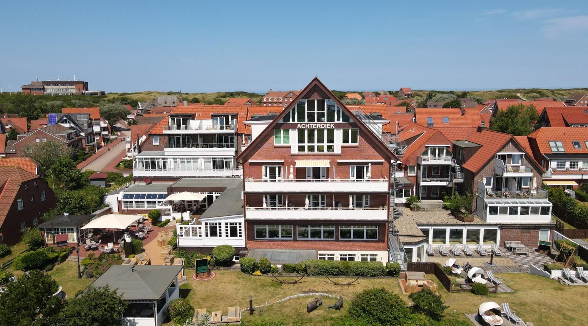 Romantik Hotel Achterdiek Juist Exteriör bild